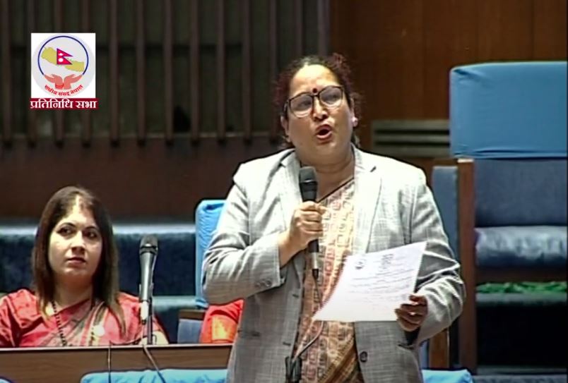 नागरिकतामा कुकुर, कुकुर्नीजस्ता नाम राख्ने कर्मचारीलाई कारबाही गर्न सांसद जैरुको माग